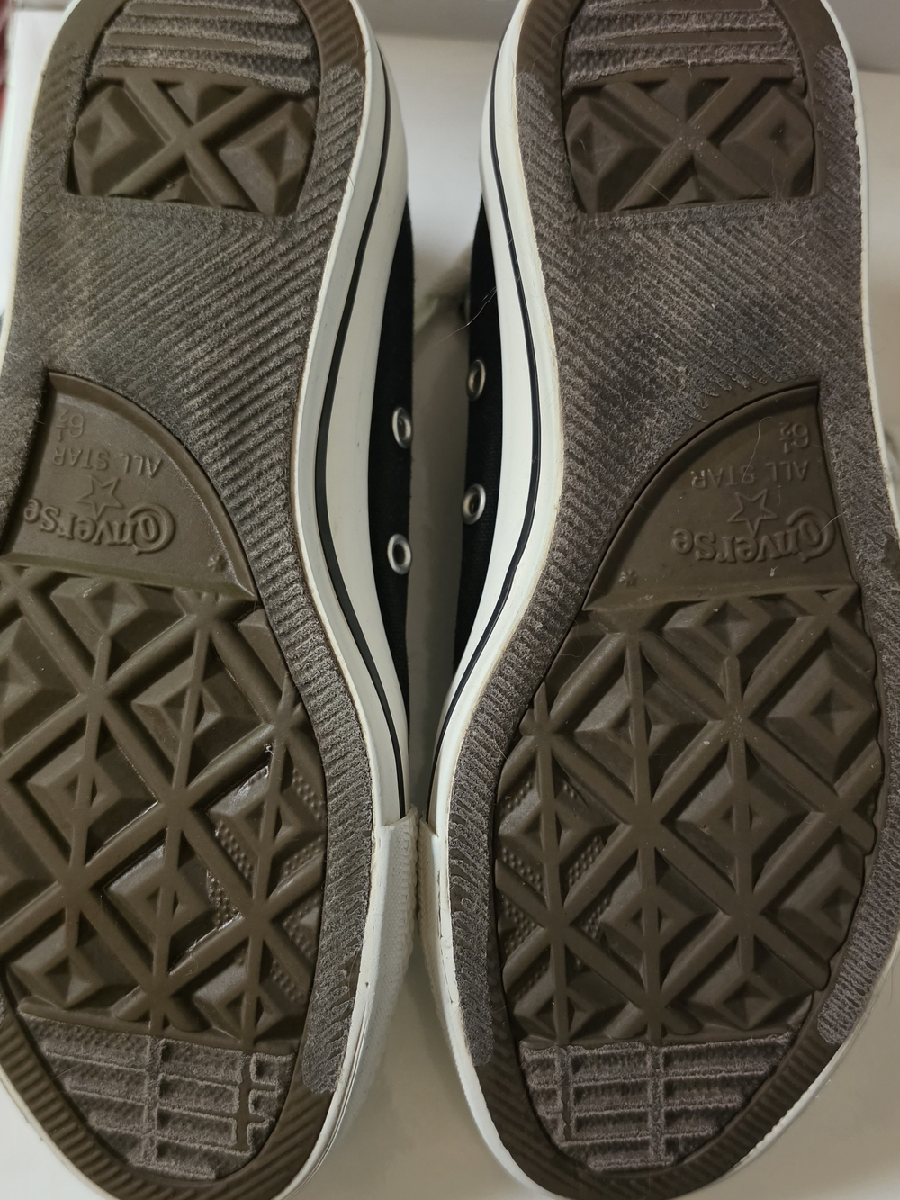 Converse High Tops M 6.5 Wo 8.5 - Picture 3 of 9